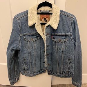 Levi Sherpa Trucker Jacket